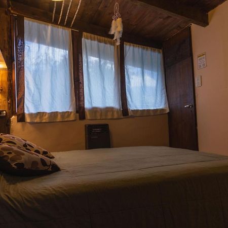 La Casa Del Arbol - Hostel El Bolson Ngoại thất bức ảnh