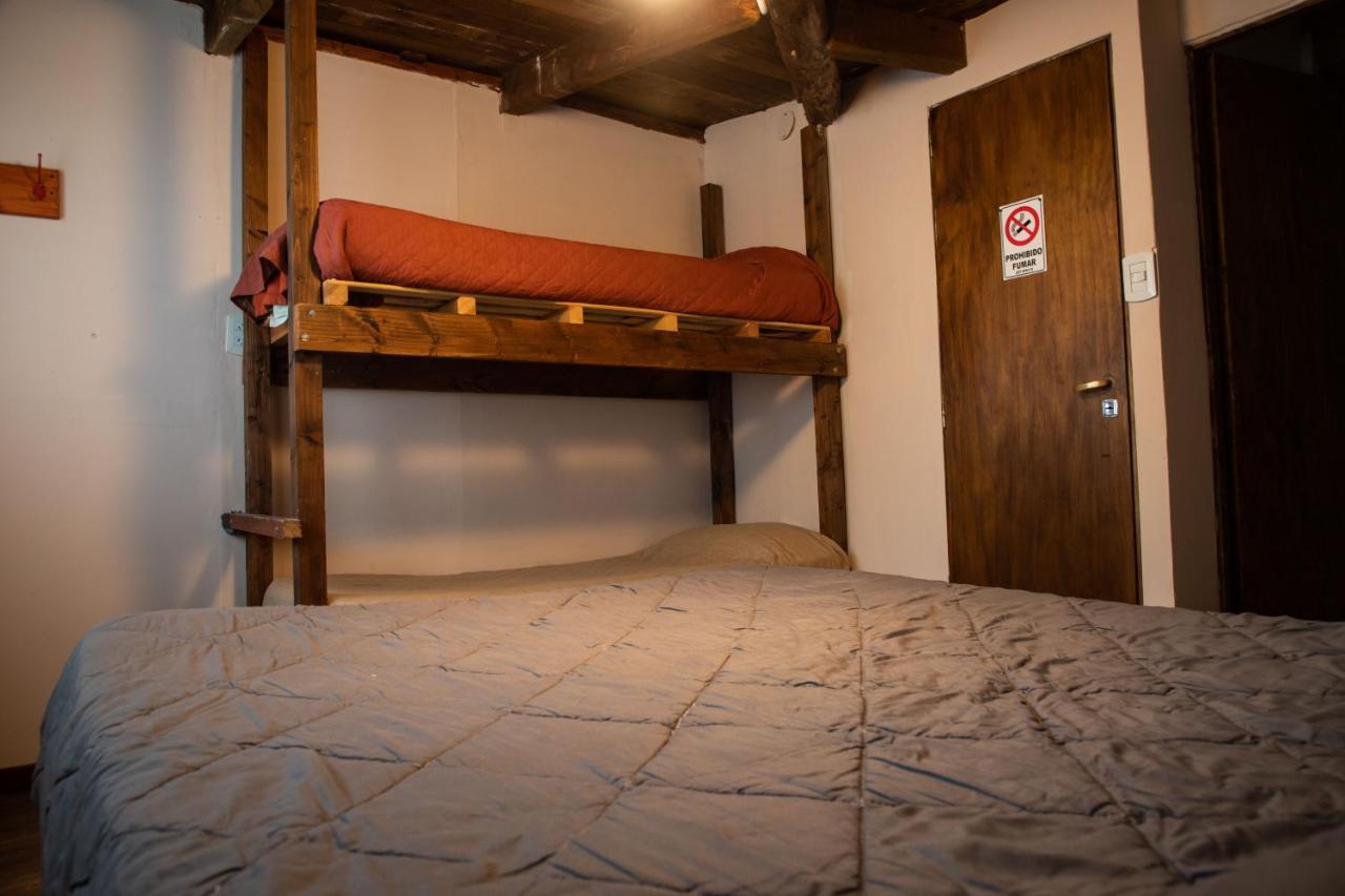 La Casa Del Arbol - Hostel El Bolson Ngoại thất bức ảnh