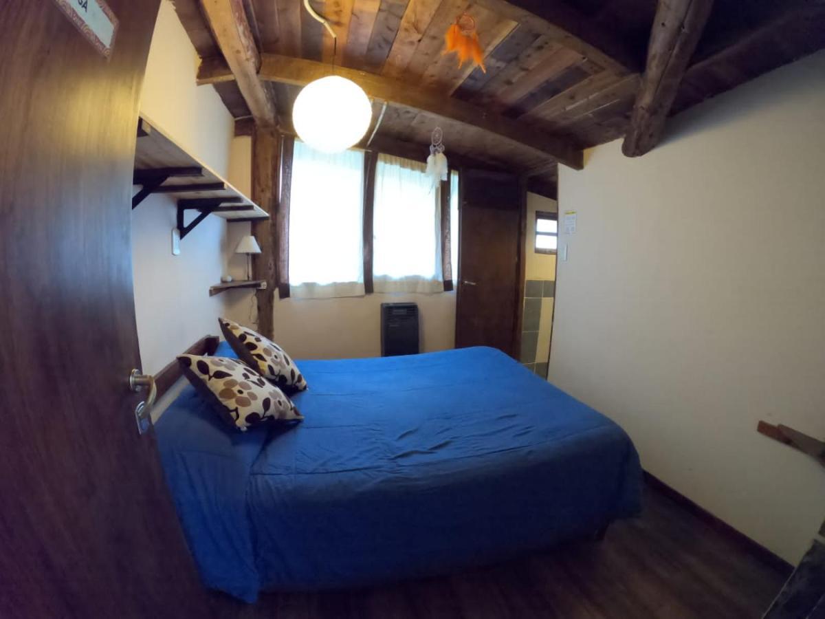 La Casa Del Arbol - Hostel El Bolson Ngoại thất bức ảnh