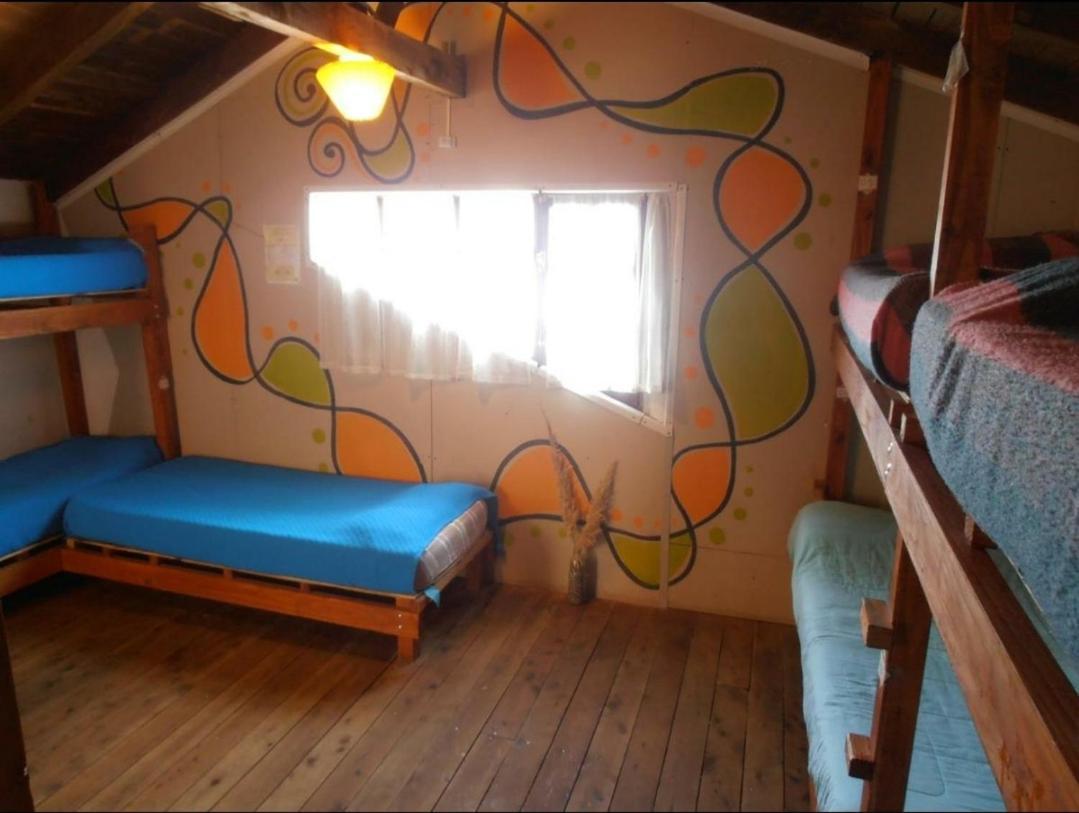 La Casa Del Arbol - Hostel El Bolson Ngoại thất bức ảnh