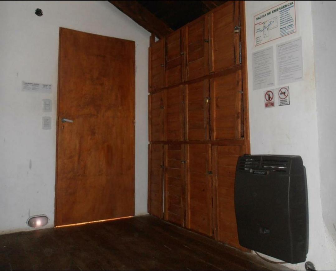 La Casa Del Arbol - Hostel El Bolson Ngoại thất bức ảnh